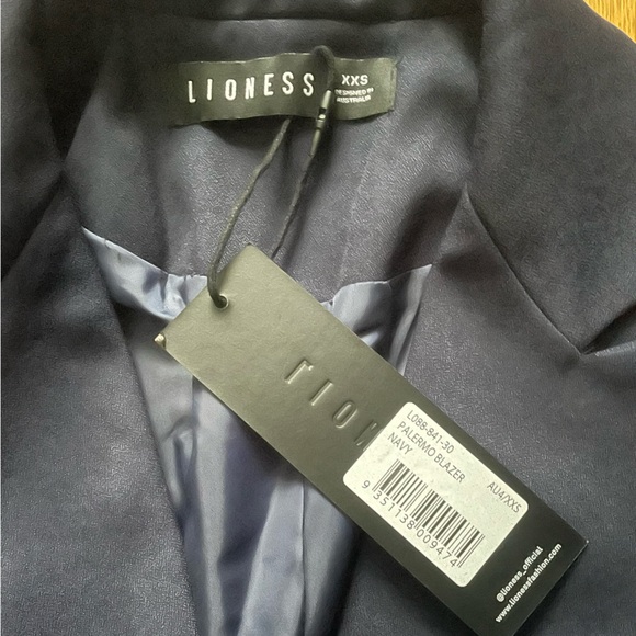 Lioness Palermo Blazer, Navy, XXS, NWT - Picture 9 of 10